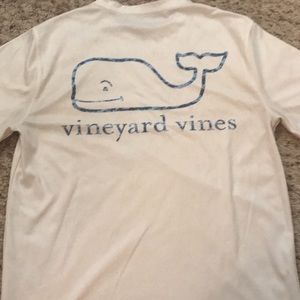 Vineyard Vines performance tee